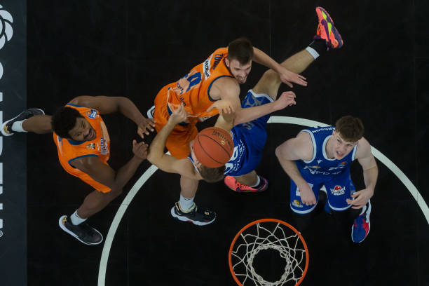 稳定防守与 稳定防守与