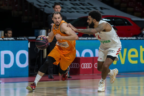 央视新闻的 央视新闻的