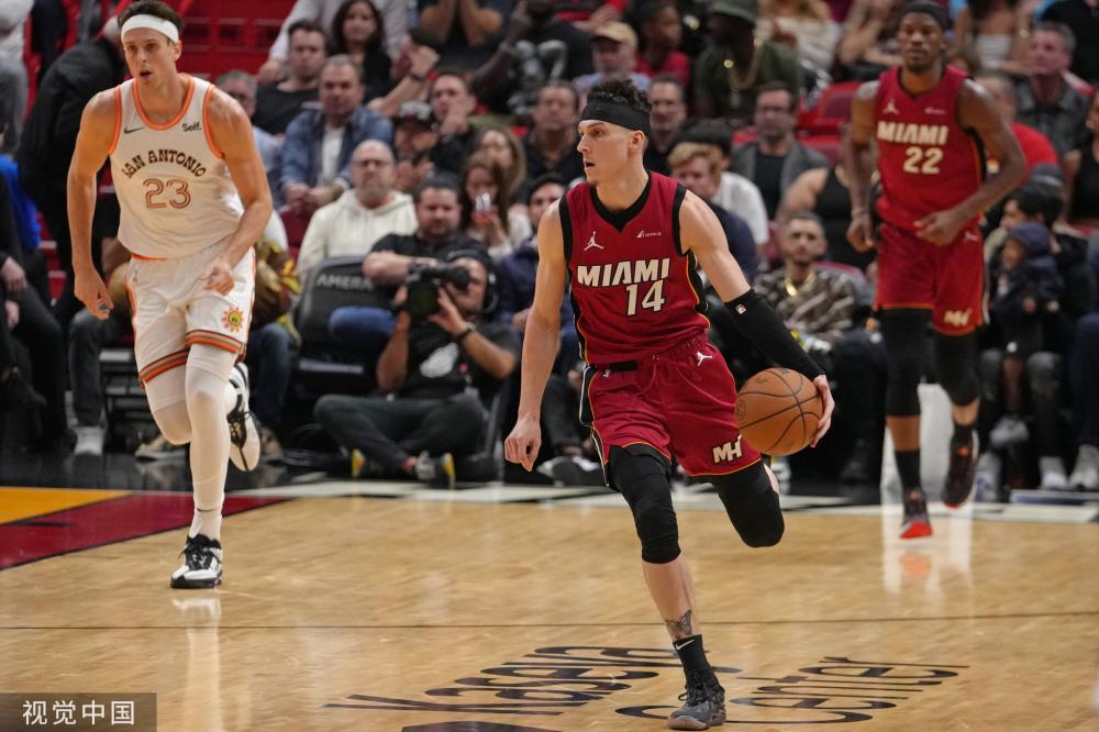 还在防守端 还在防守端